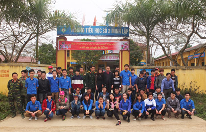 Tiếp tục chương trình " Chung tay góp sức hỗ trợ giáo dục vùng cao "